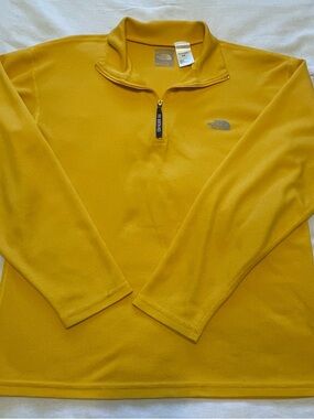 The North Face Mustard Yellow Men’s Small Quarter-Zip Pullover